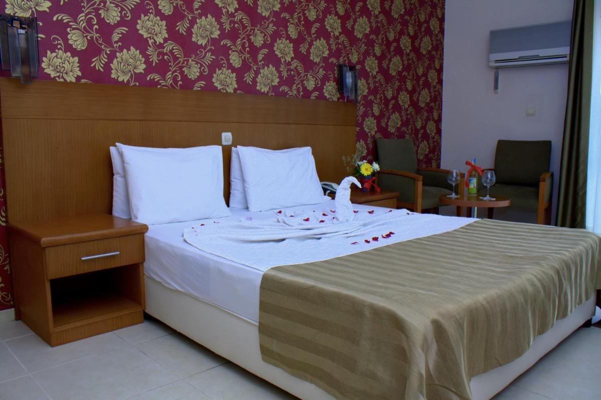 Surtel Hotel Kusadası Eksteriør bilde